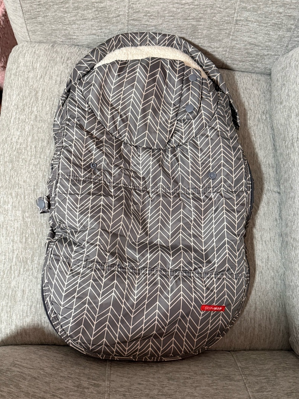 Skip Hop Carseat Cover